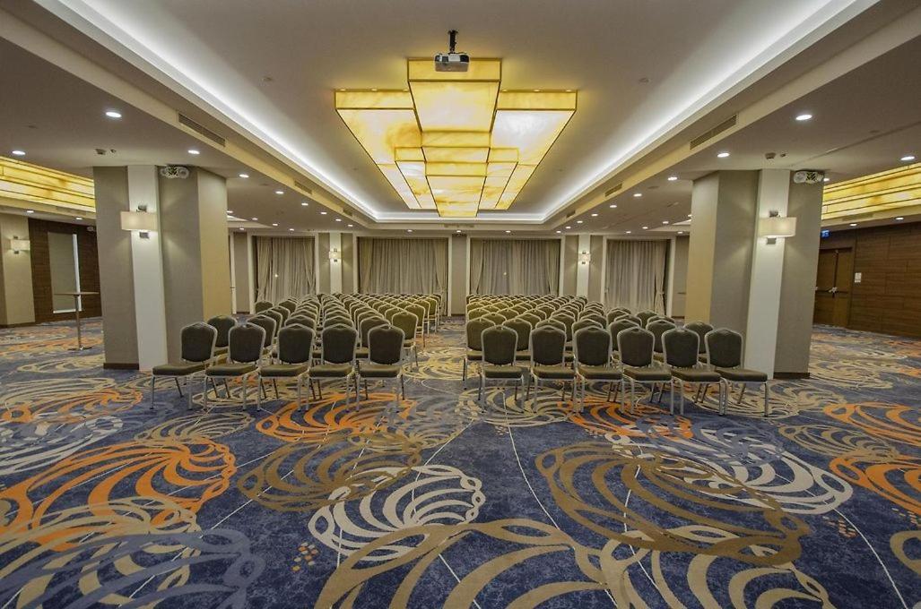Questa Thermal & Spa Hotel Eskişehir Exteriör bild